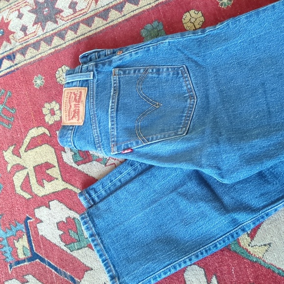 LEVI'S BUNDLE - Picture 4 of 7